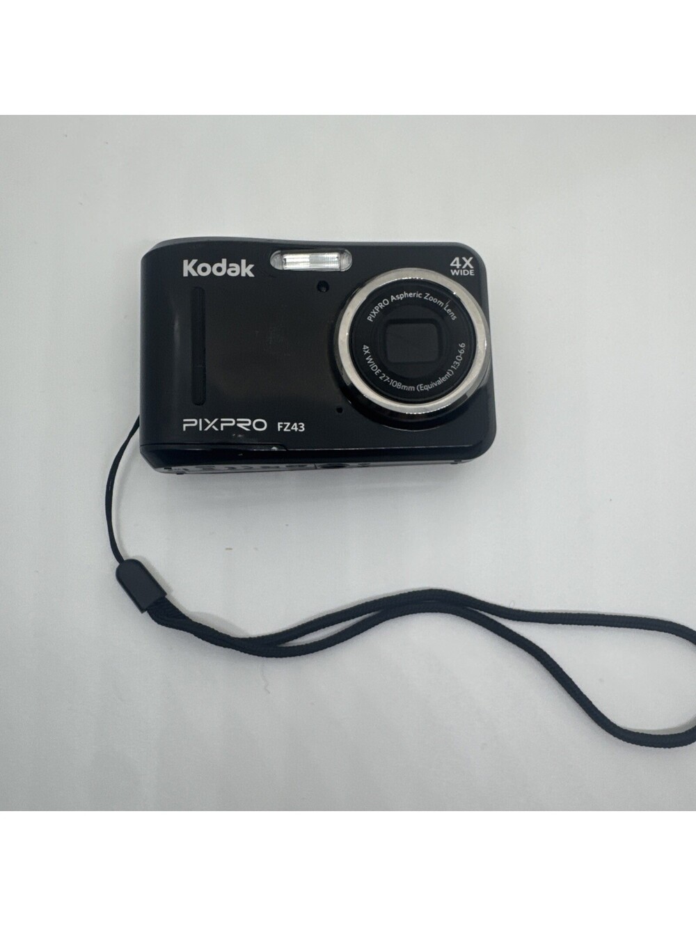 Kodak PIXPRO FZ43 4X Wide 16MP Digital Camera Tested & Works Great Black!